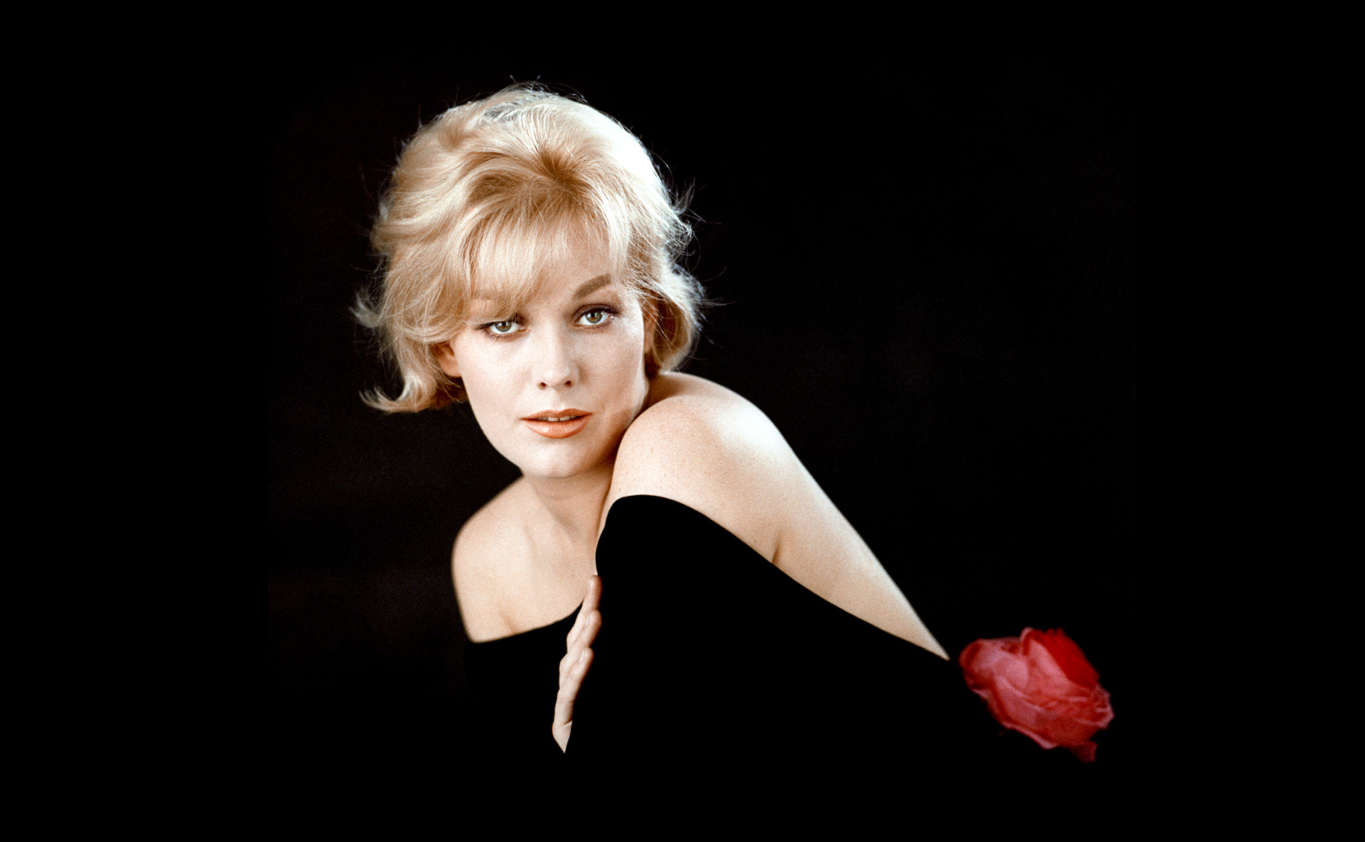 Acosada, violada, amenazada... Kim Novak, la diva que renunció a Hollywood para no perder la cabeza
